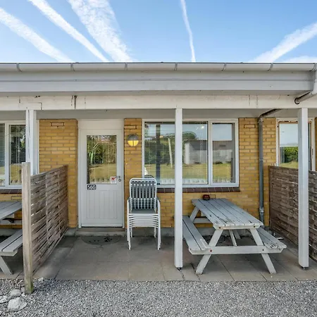 Сasa de vacaciones 2 Bedroom Beautiful In Sydals