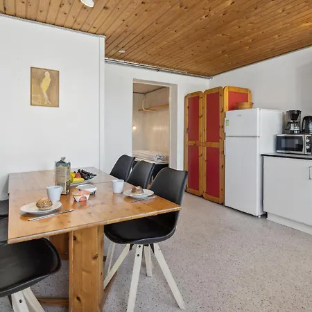 2 Bedroom Beautiful In Sydals Feriehus