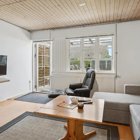 2 Bedroom Beautiful In Sydals Feriehus *