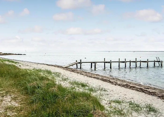 2 Bedroom Beautiful In Sydals